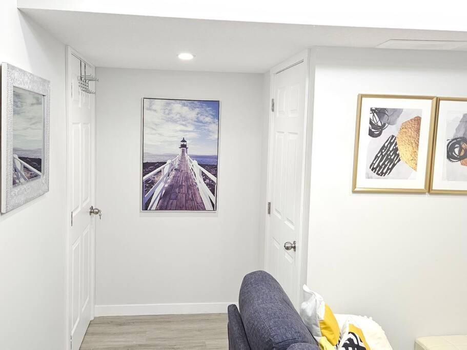 Cozy Suites In Calgary Area Balzac Esterno foto